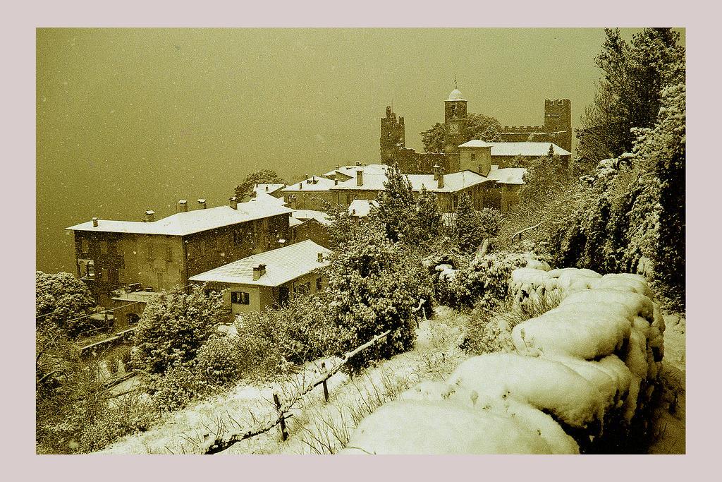 Al Castello Apartment Dervio Exterior foto